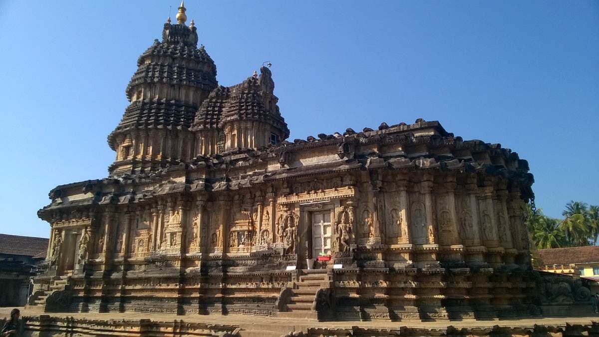 Advaita Vedanta at Sringeri Peetham